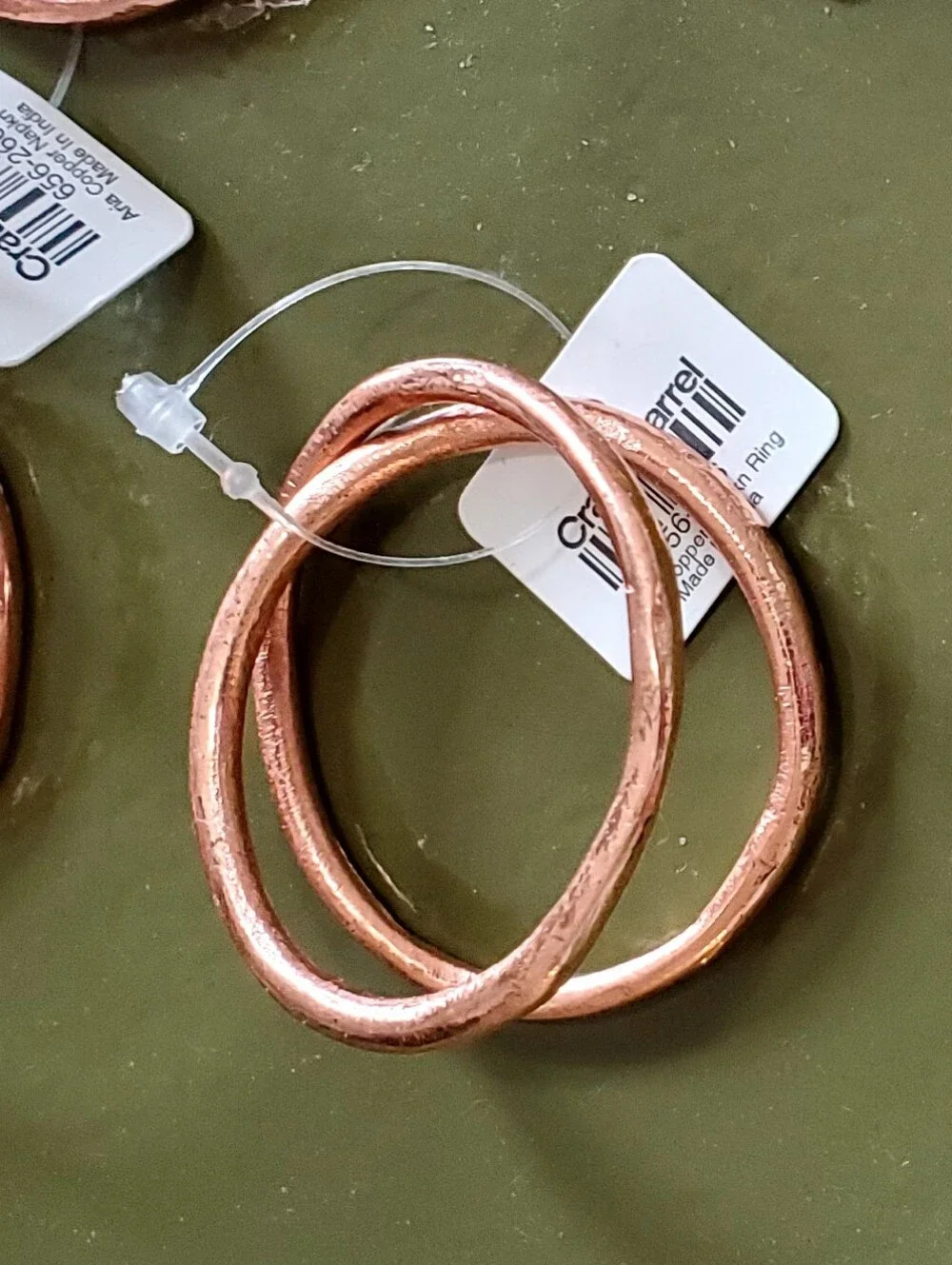 Crate&Barrel 8 ARIA Elegant Minimalist Copper Interlocking Ring Napkin Rings NWT